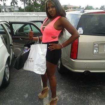 , 26  female escort, Nashville