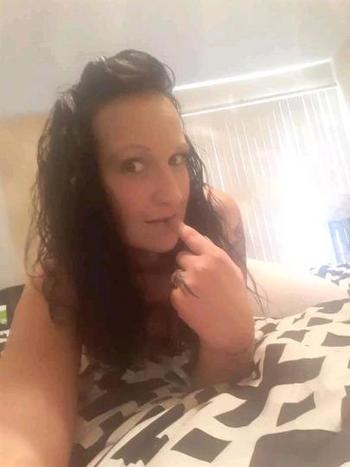 Bianca, 37  female escort, Nashville