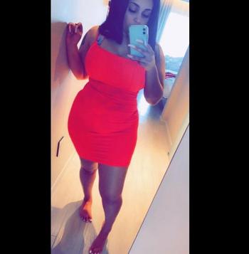 Rose, 25  female escort, Nashville