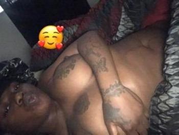 Puddin, 32  female escort, Nashville