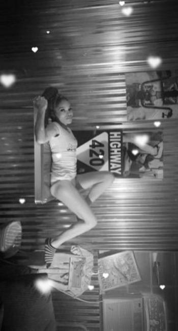 Cinderella, 25  female escort, Nashville