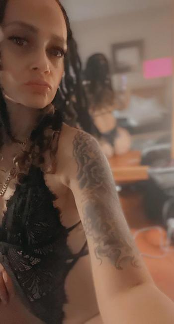 JaZ, 41  female escort, Nashville