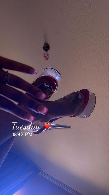 Teapot , 23  female escort, Nashville