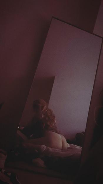 mae mae, 23  female escort, Nashville