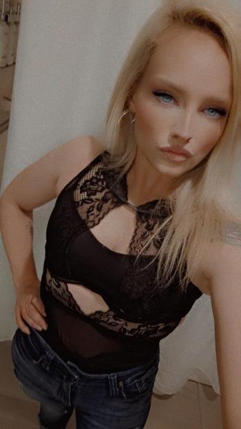 Vanessa, 30  female escort, Nashville