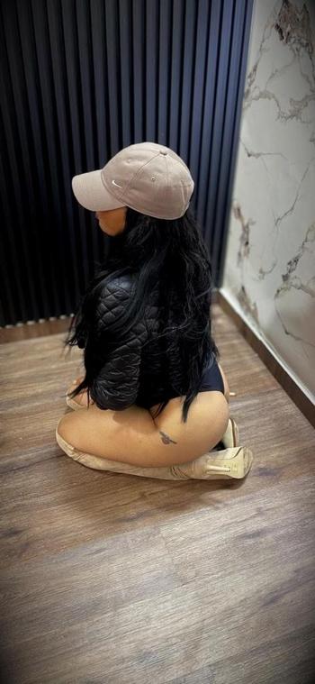 Mayra, 30  female escort, Nashville