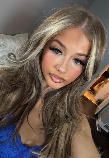 London, 21  female escort, Nashville